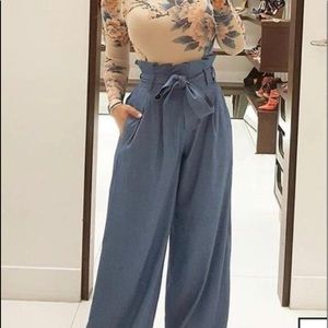 🌺 High waisted wide leg with pants